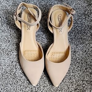 City classified-comfort heel